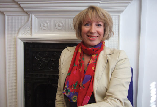 Dr Sara Savage
