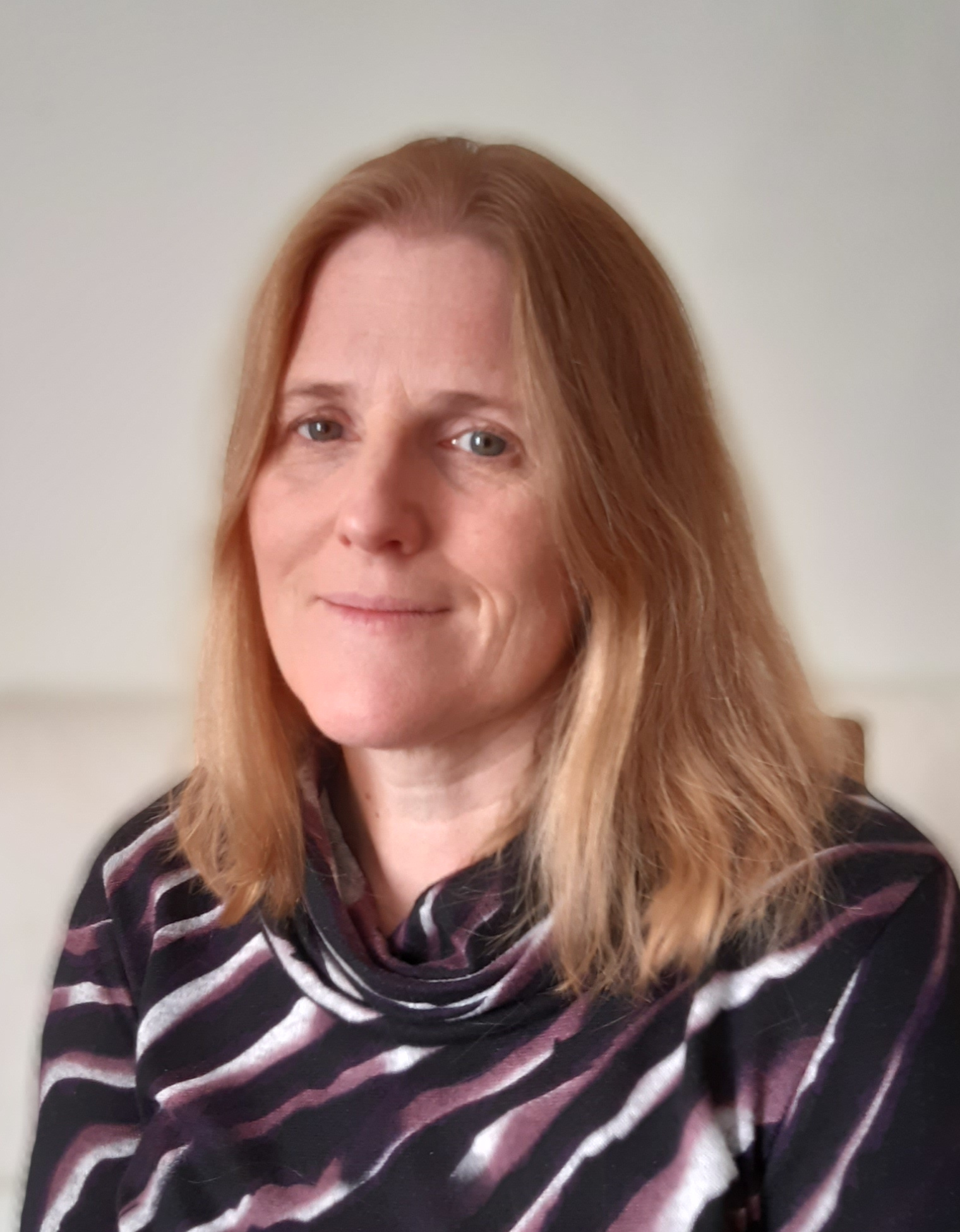 Dr Rachel Vaughan