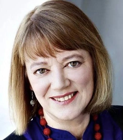 Nicola Hoggard